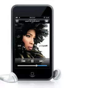 Apple Ipod Touch With Earbuds 3d model