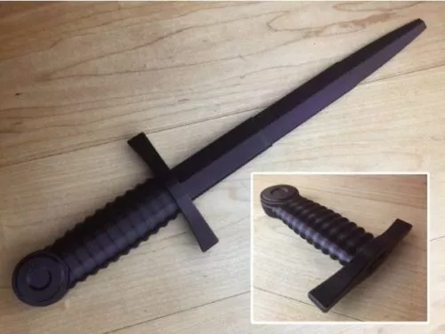 Rare Dagger With Case 3d model