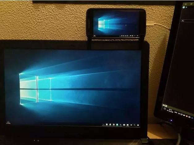 Old Asus Laptop 3d model