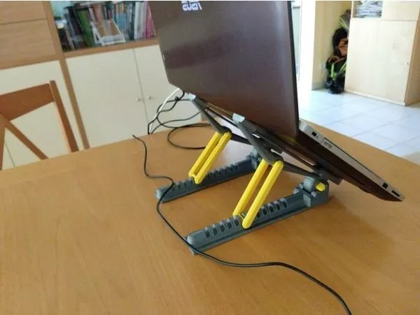 Windows Laptop Gadget 3d model