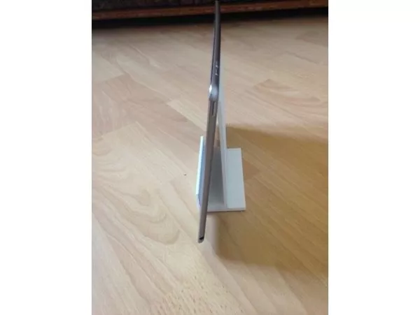 Drawing Tablet With Pen 3d model