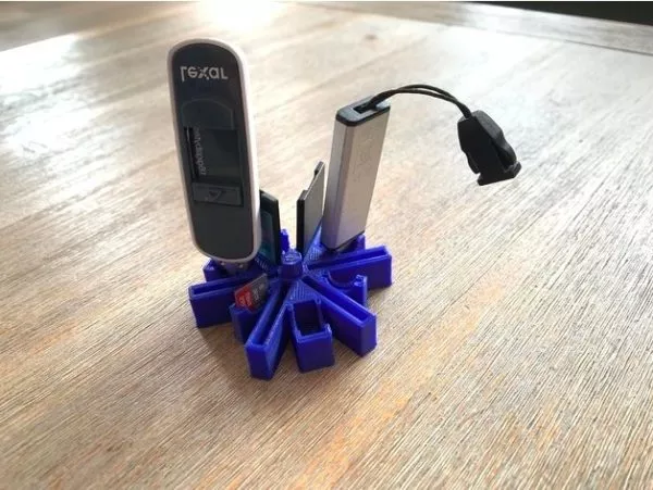 Printable Usb Sd Micro Sd Holder 3d model Printable Usb Sd Micro Sd Holder 3d model