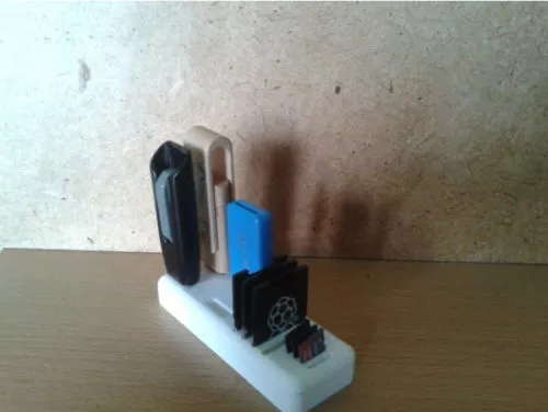 Usb Sd Organizer Printable 3d model Usb Sd Organizer Printable 3d model