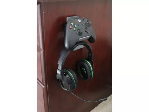 Printable Xbox One Controller Holder 3d model Printable Xbox One Controller Holder 3d model