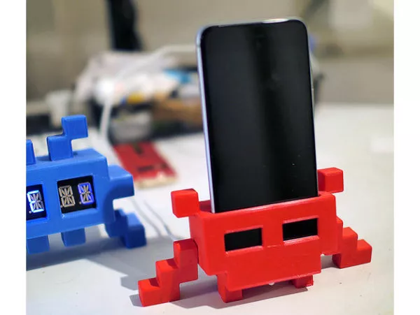 Iphone 6 Stand Printable 3d model Iphone 6 Stand Printable 3d model
