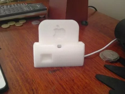 White Iphone 4 Apple Smartphone 3d model