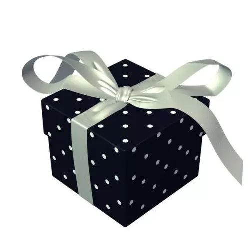 Giftbox With Paper Cover 3d model