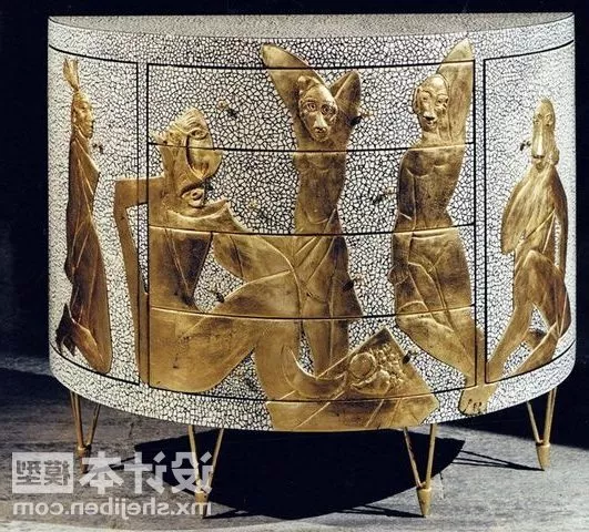 Royal Carved Bedside Table 3d model Royal Carved Bedside Table 3d model