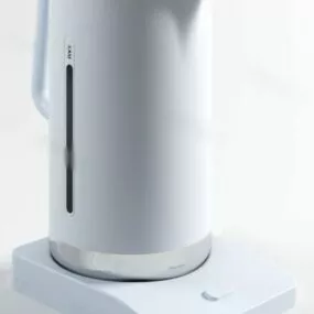White Kettle 3d model