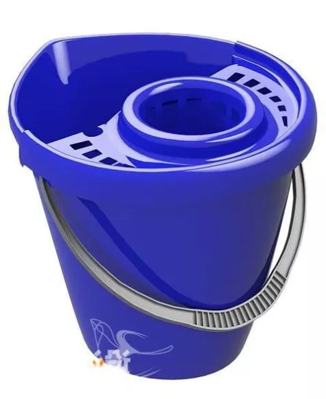 Rustic Steel Bucket 3d model